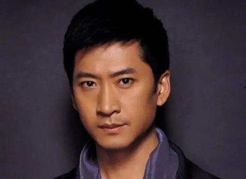 我靠吃瓜成为娱乐圈瓜神