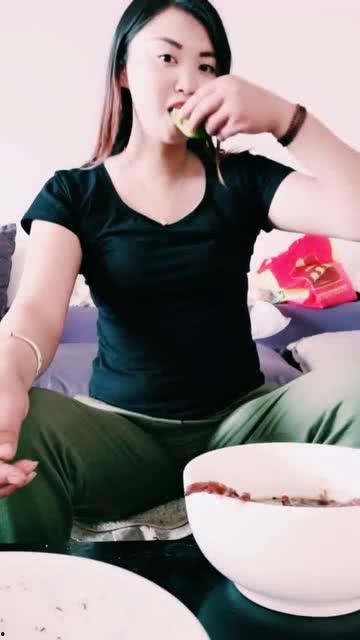 娱乐吃瓜酱入冬九件套,入冬九件套清单大公开